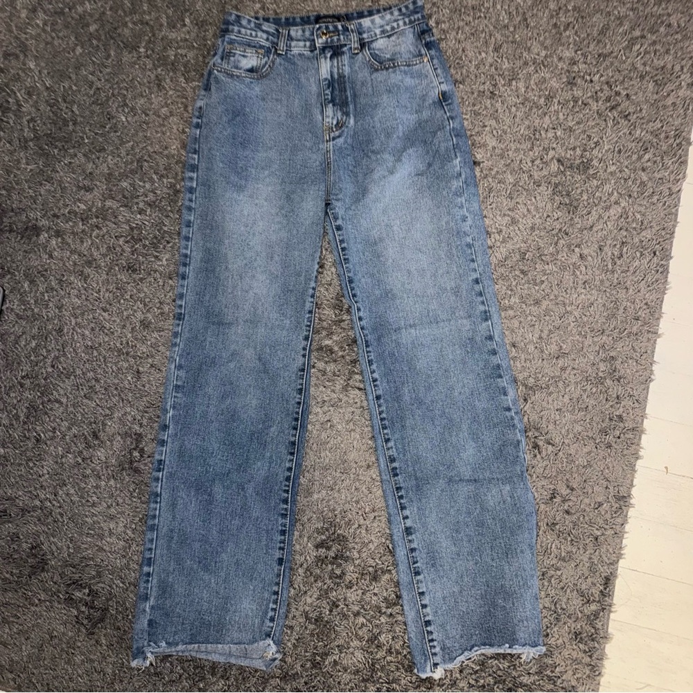 PrettyLittleThing Tall Wide Leg Jeans